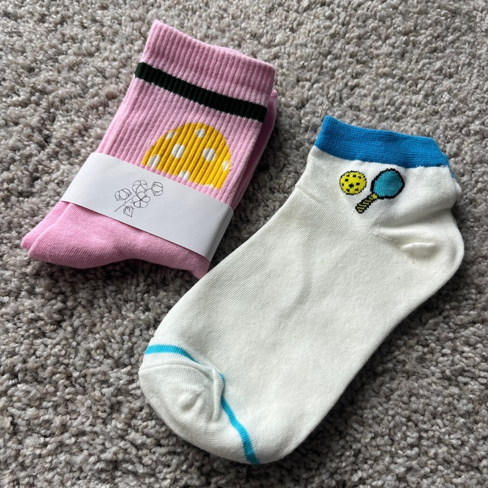 Women’s Novelty Pickleball socks - US 5-8